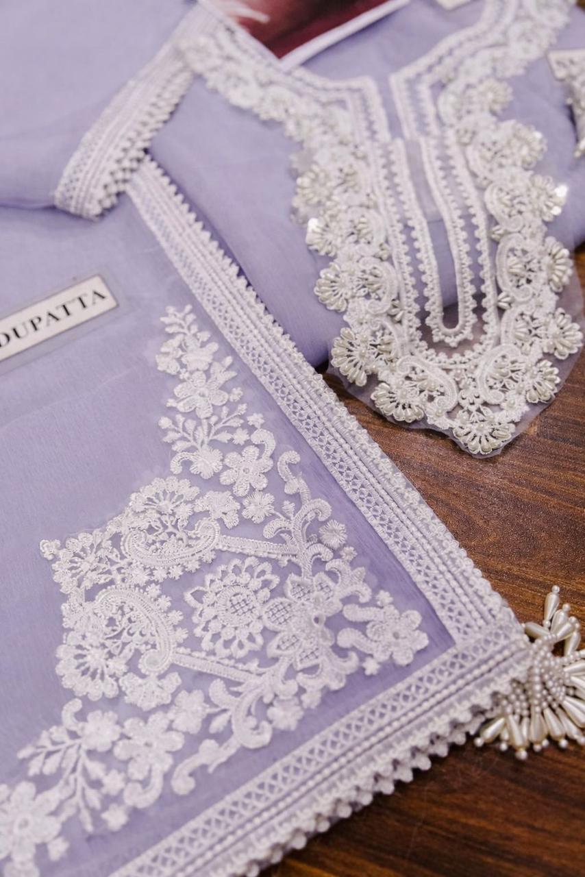 ✨ Baroque New Arrival – Un Stitched 3Pc Decent Chiffon Dress ✨JPO 1001